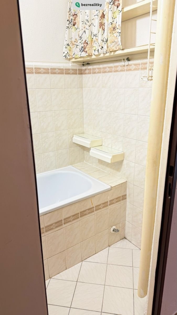 1746457909-ivwqsawcvh-img-8068