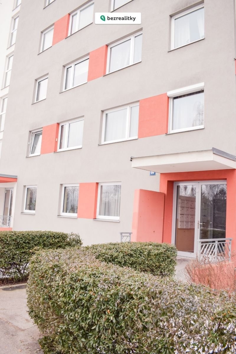 1774196464-jmuluczoxf-dsc-0108