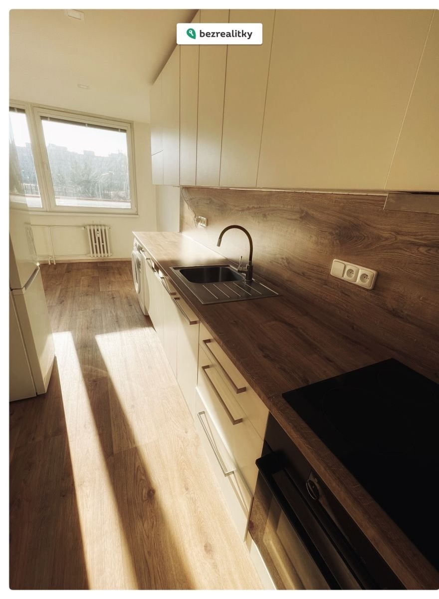 1762891143-hmndagvxob-snapseed