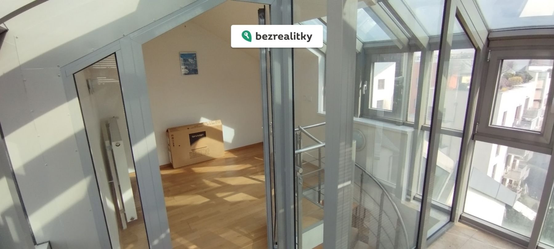 1774430734-ykktlmgukb-pracovna-v-pat-c5-99e