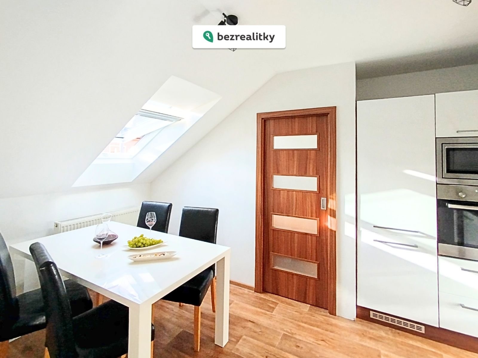 1762513912-iurhnhhftq-kuchy-c5-88-3-8-2