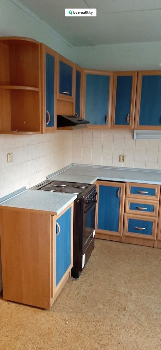 1763378891-vrsqawqurc-kuchyn-c4-9b