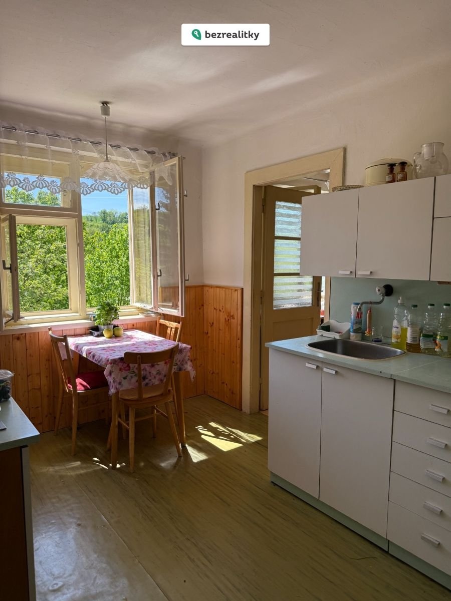 1764519932-mlofnpmlwg-img-8733