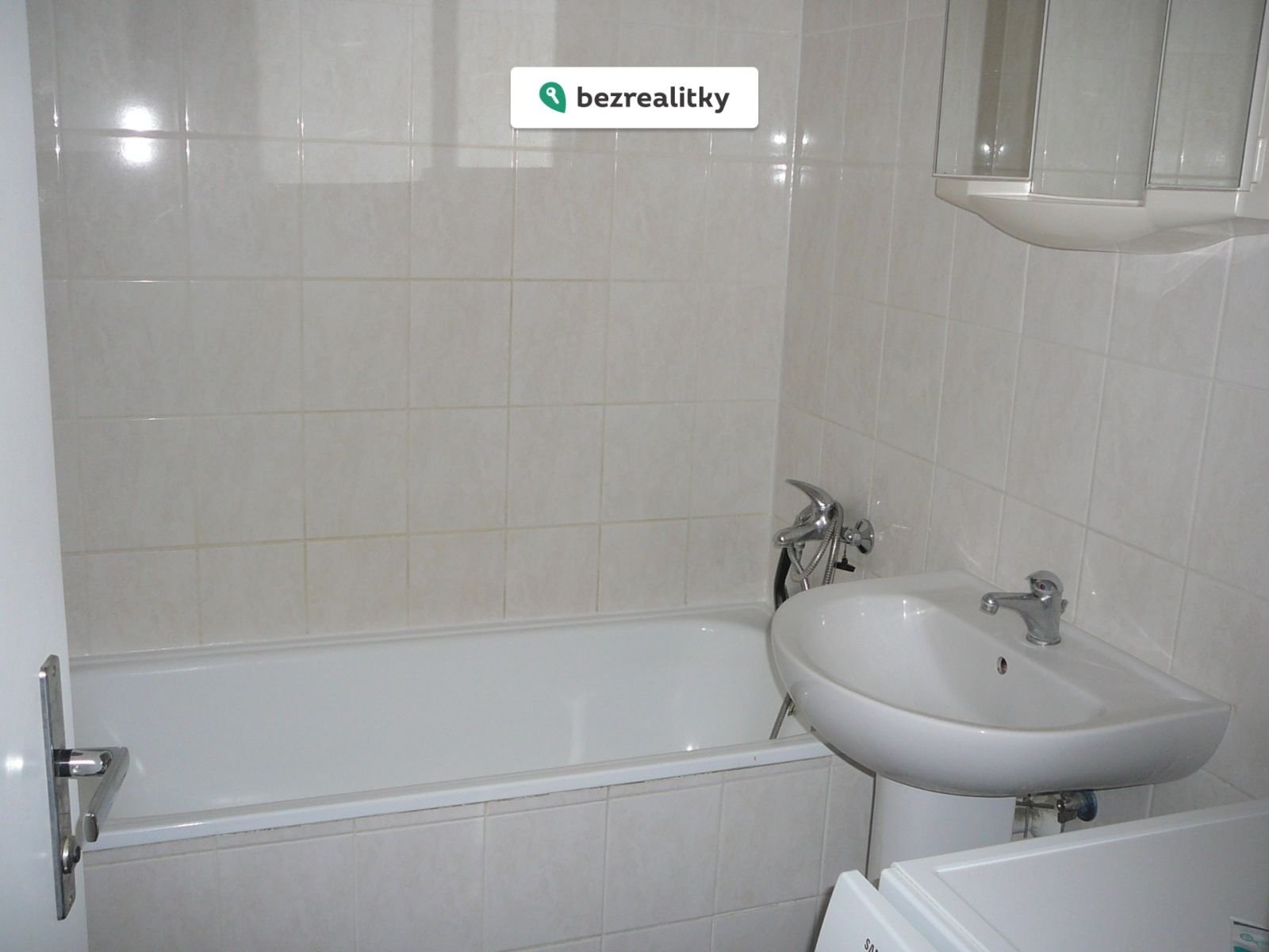 1762616664-bltmkzzyxh-p1110260