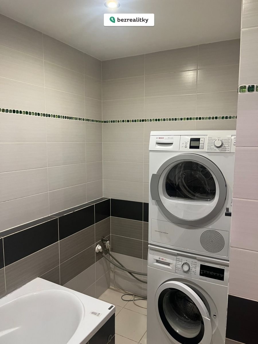 1773391627-dlnfznphby-img-7557