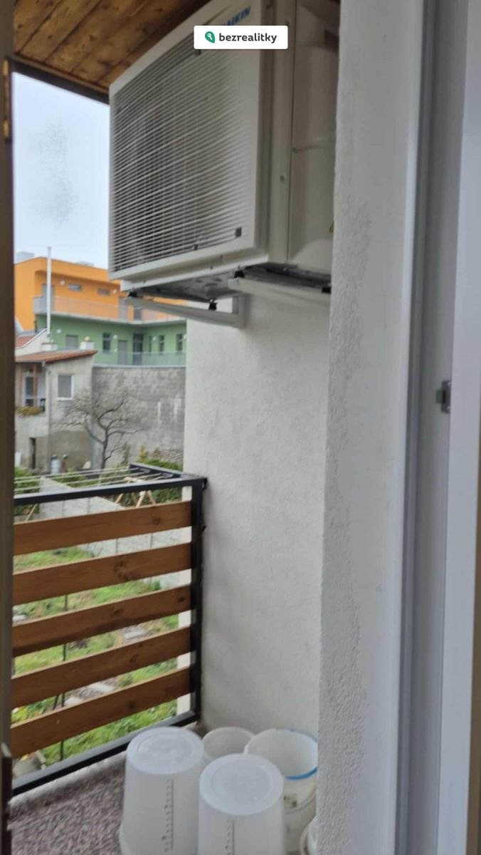 1772096200-tqweptdnre-b7bee0bc-8f54-4931-9f3b-d388f6d67810