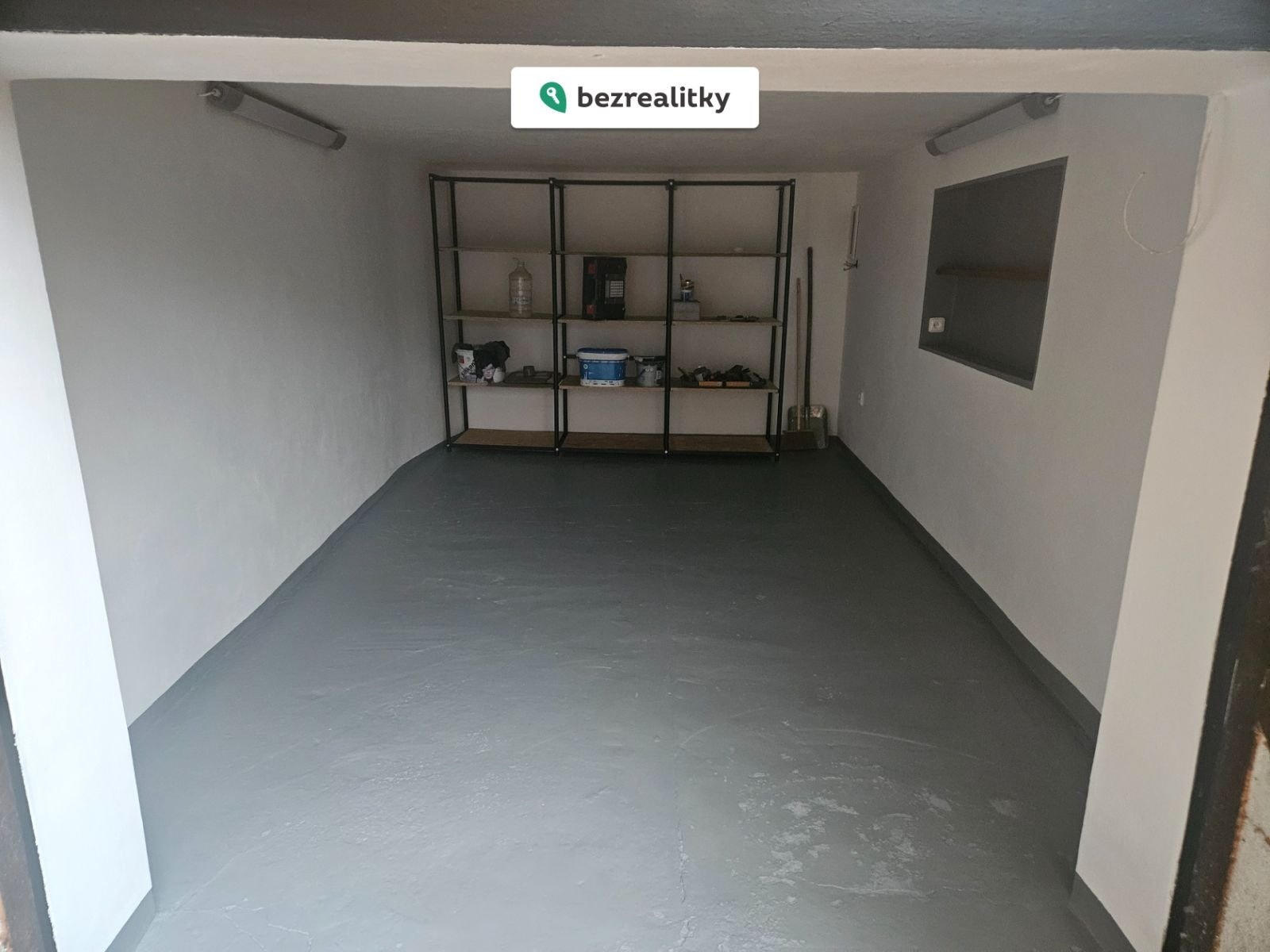 1770656973-feevnnelwz-1000009017