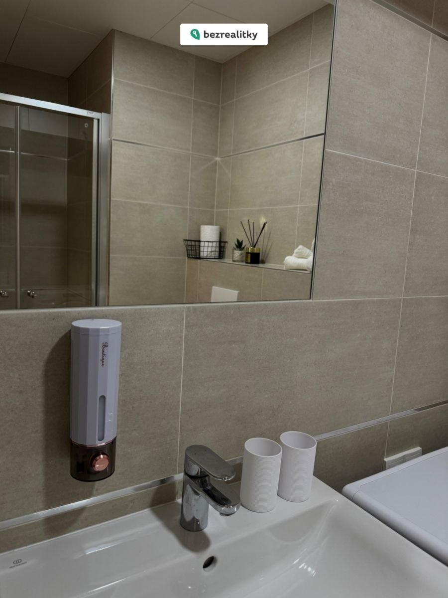 1776009103-xkctmhsogk-8