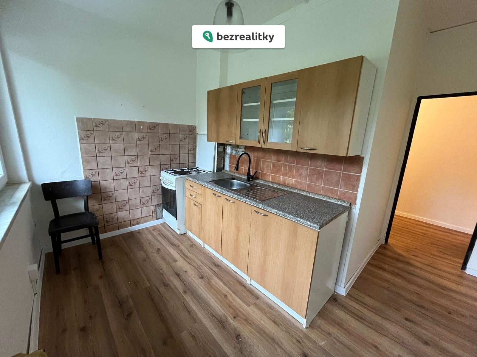 1760113361-njuwsinxpb-kuchy-c5-885