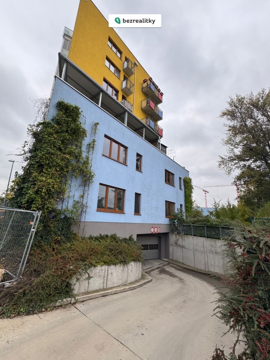 1762681714-tfdoiobomz-img-2166