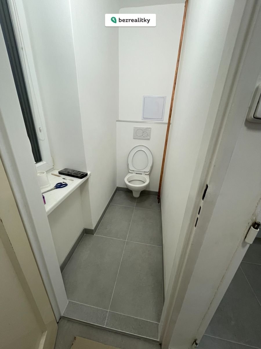 1782691668-eookenurll-14-toaleta