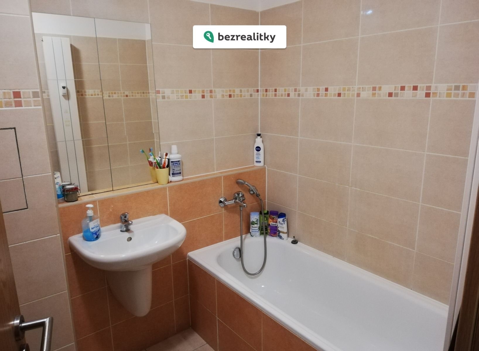 1772099513-gkdxwpfmtw-img-20181007-162903