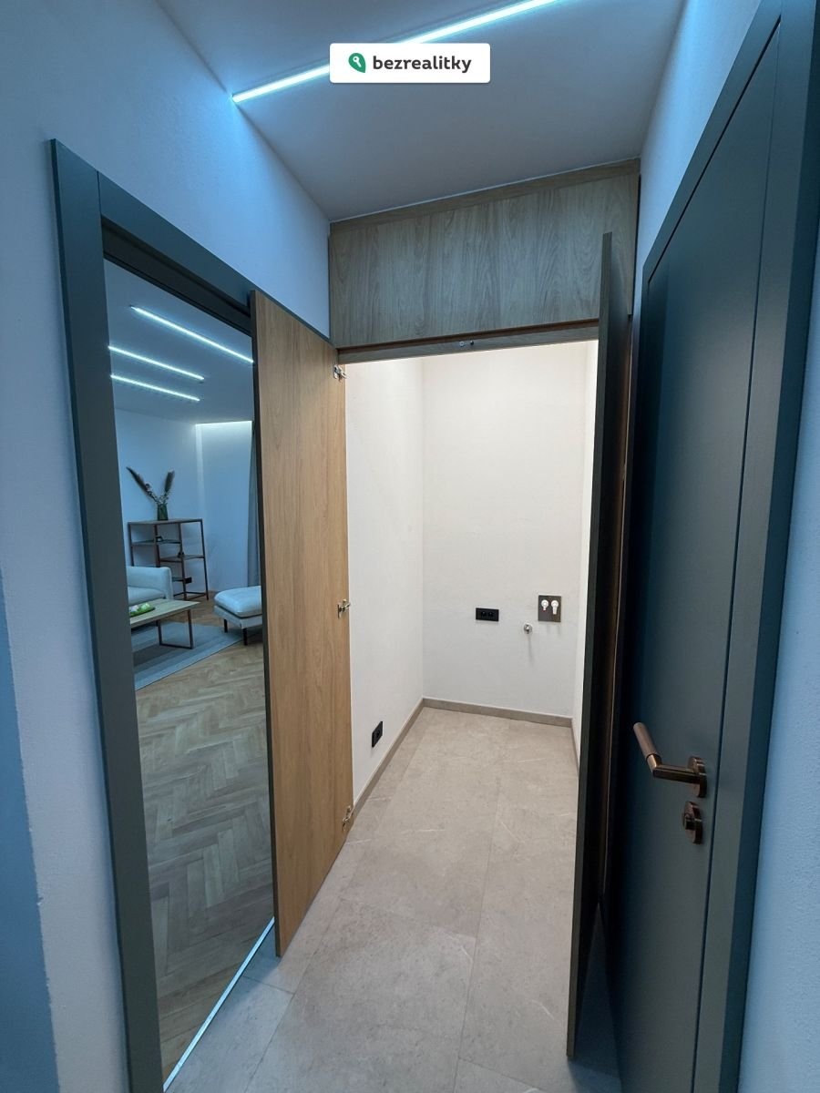 1774203108-oqadtujvuh-img-4330