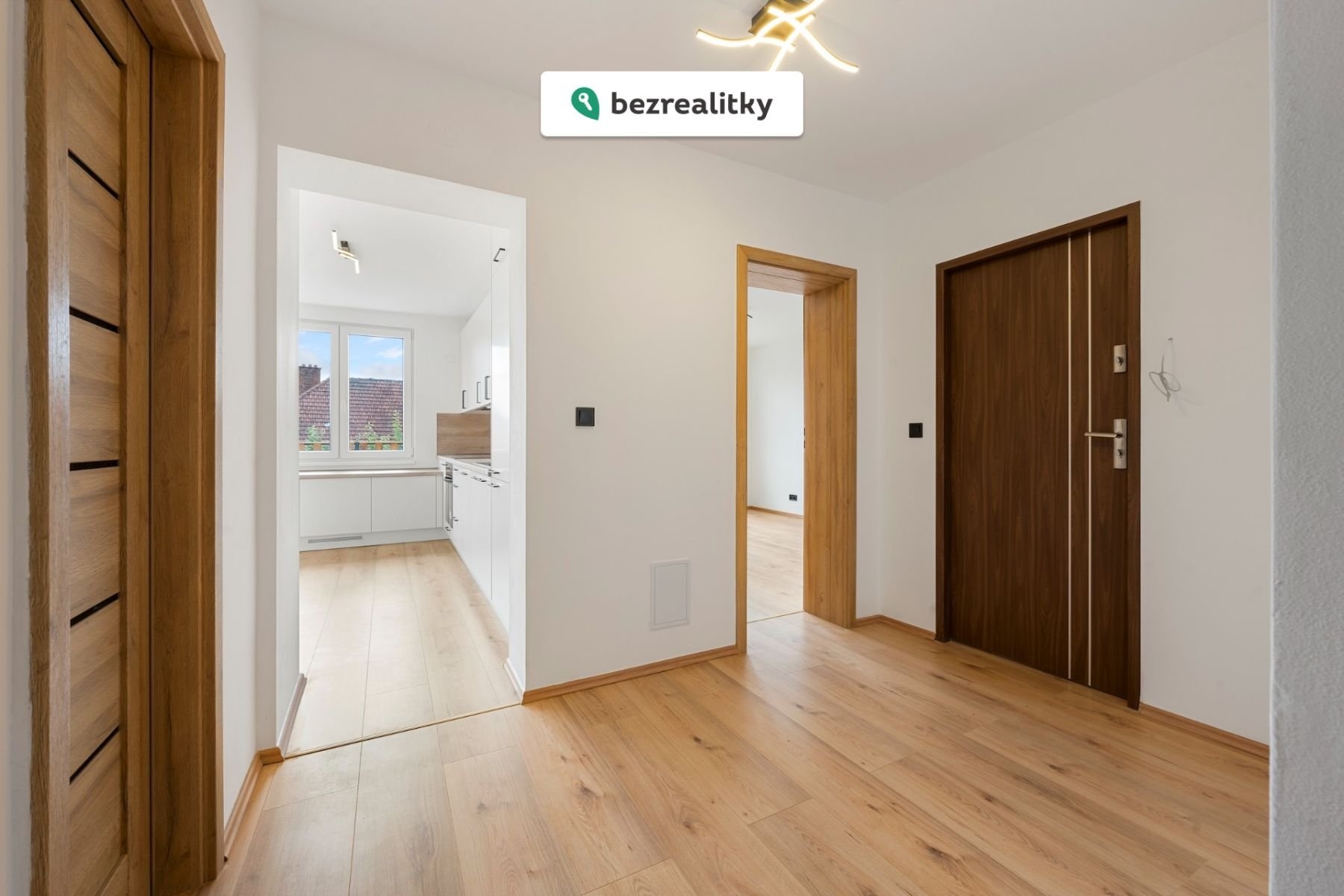 1762621457-yiinknzzbe-dsc02912