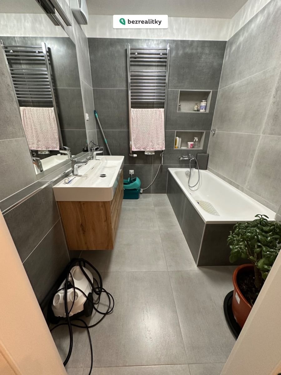 1773702447-euuzrlhflz-img-6759