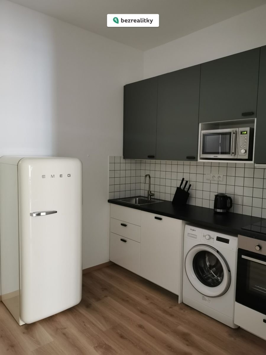 1761468440-pgtpgxrxws-img-20200215-131934