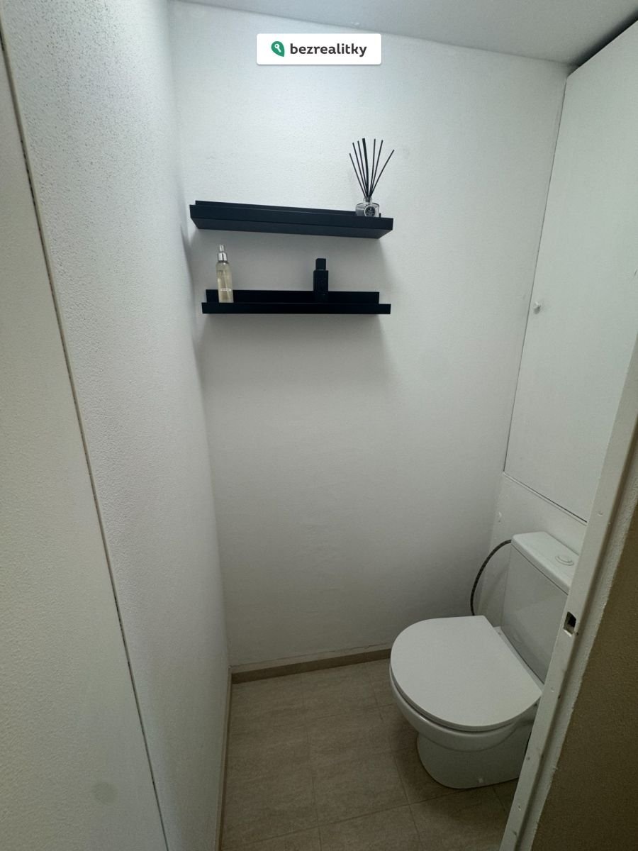 1776059992-hpmkwxzsdv-img-7458