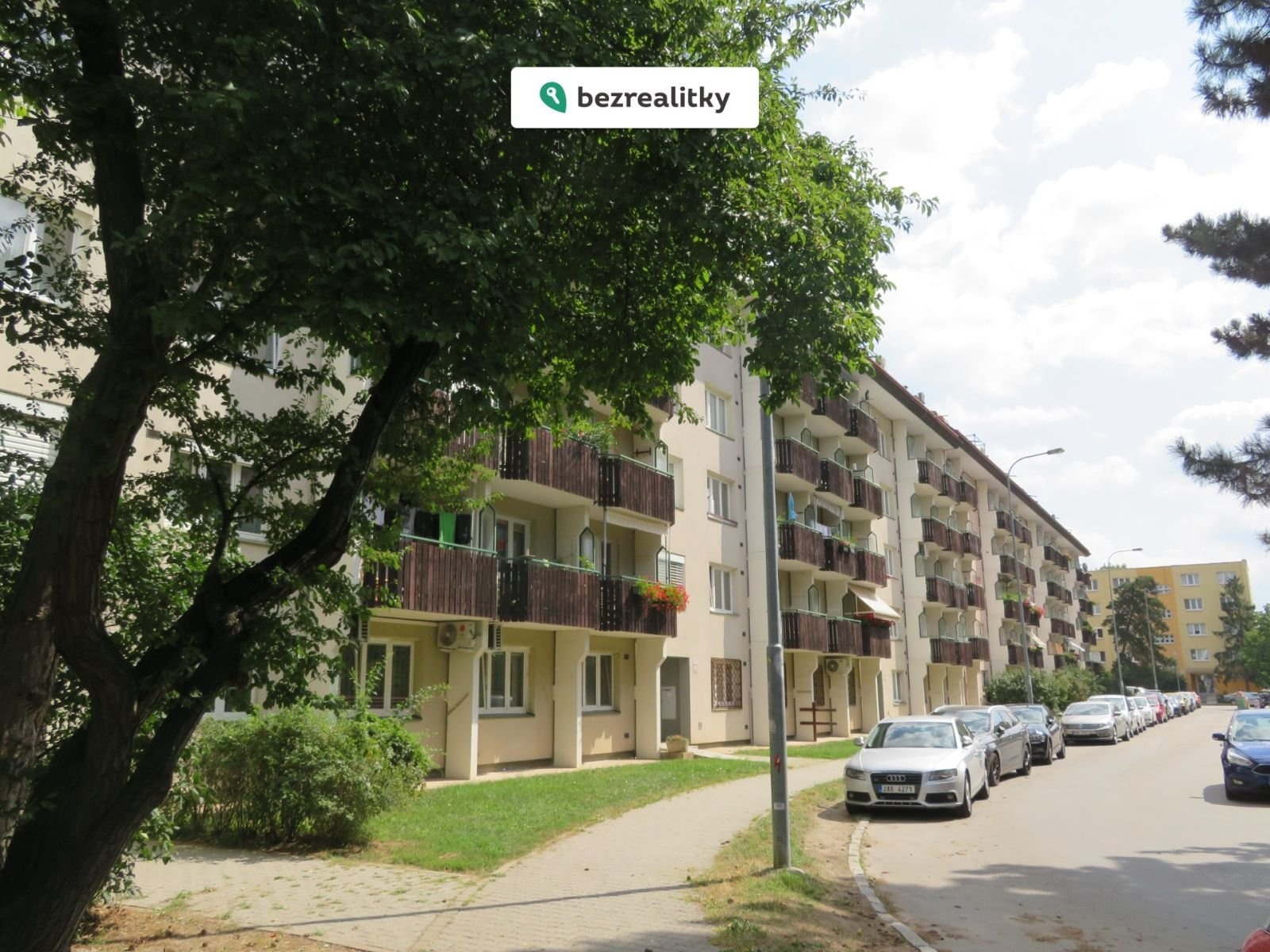 1756025868-lfjfbanrrf-01-ulice