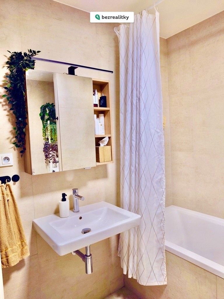 1774370868-ofonrlyeno-5dcc8842-b5cd-46e8-a574-f00e07545f32-1-105-c