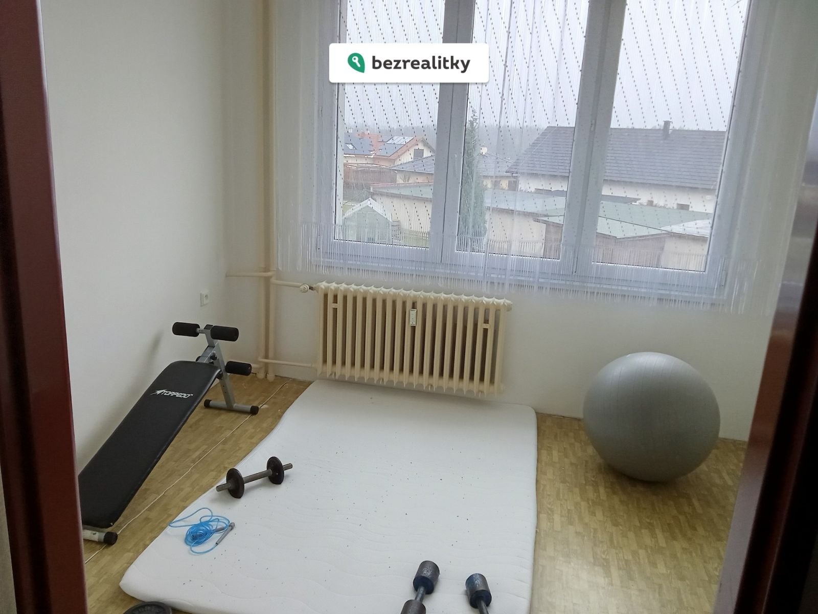 1764617721-xykzhcghag-1000019621