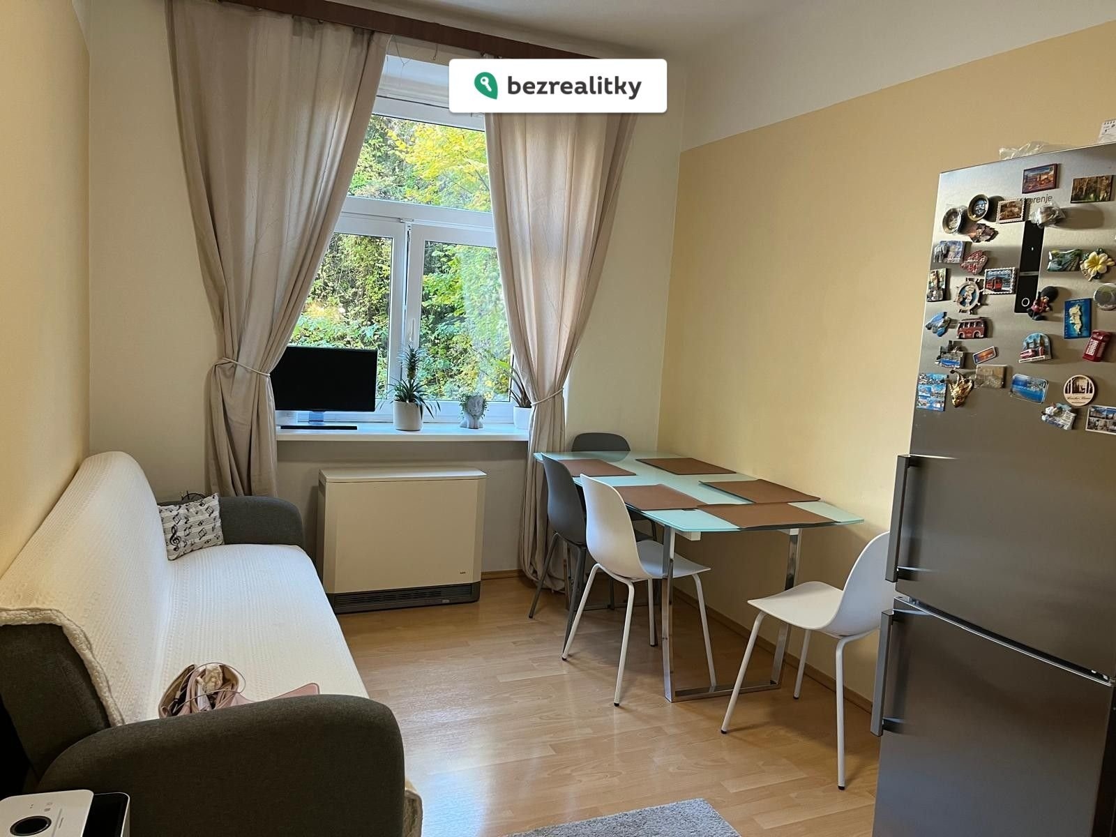 1763456344-pyxaxelgnf-kuchyn-c4-9b-2