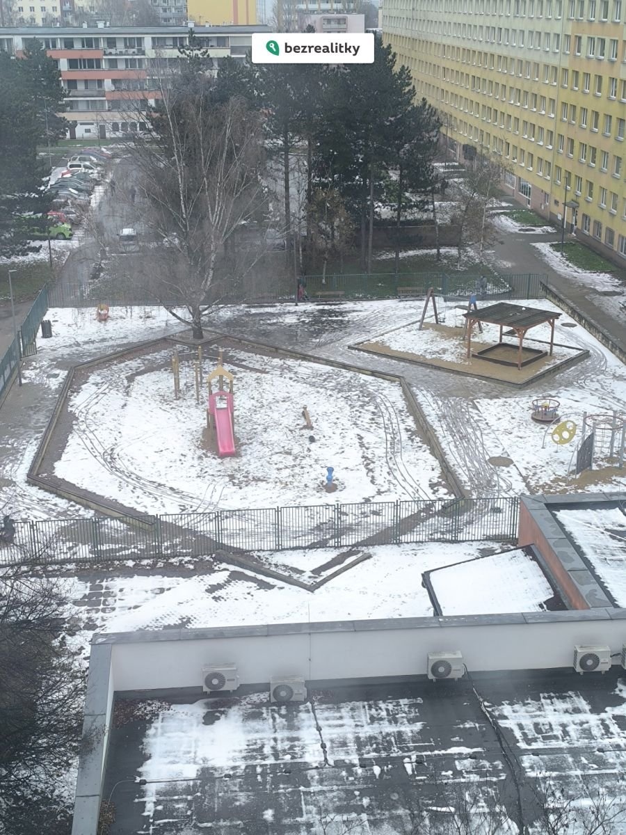 1764451159-kisetgzveo-img-20251129-132115