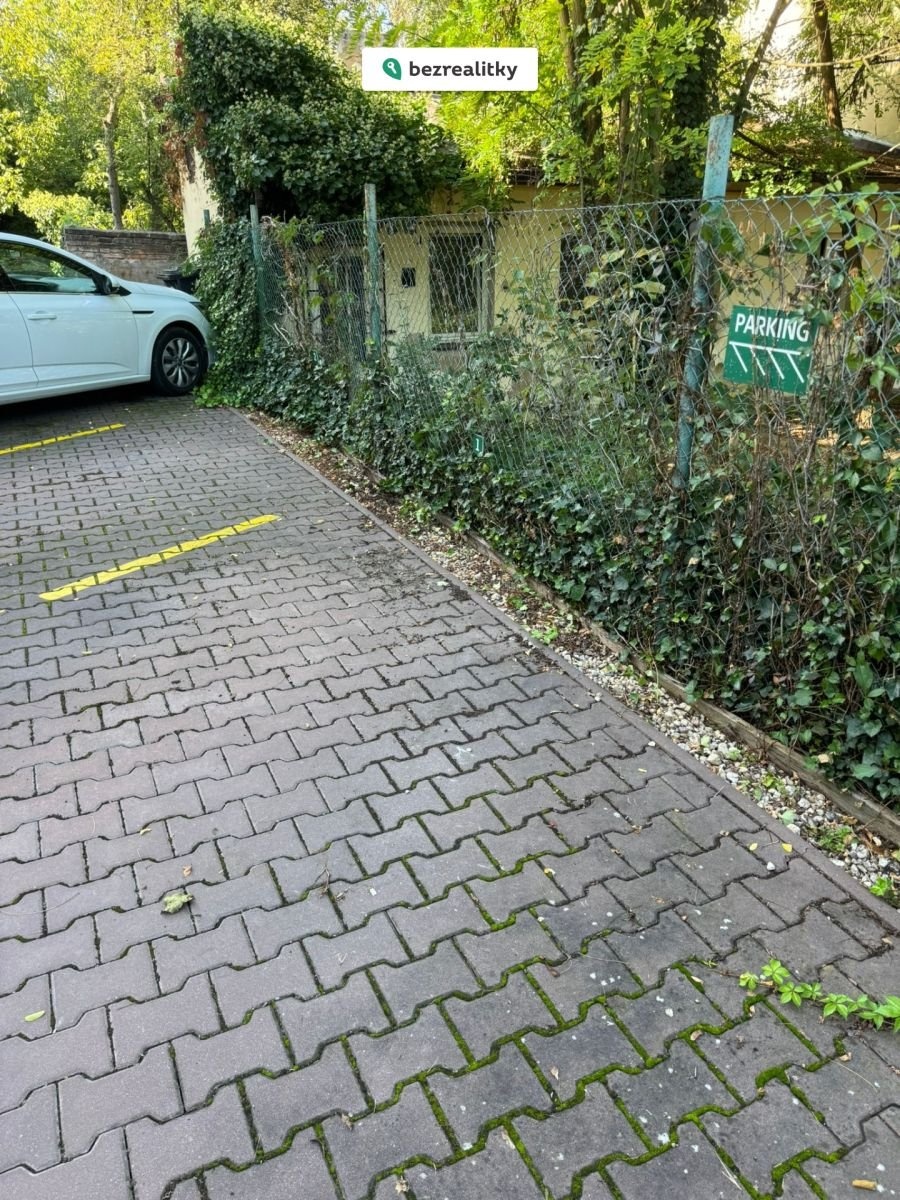 1758204608-eadestuoxf-1000024971
