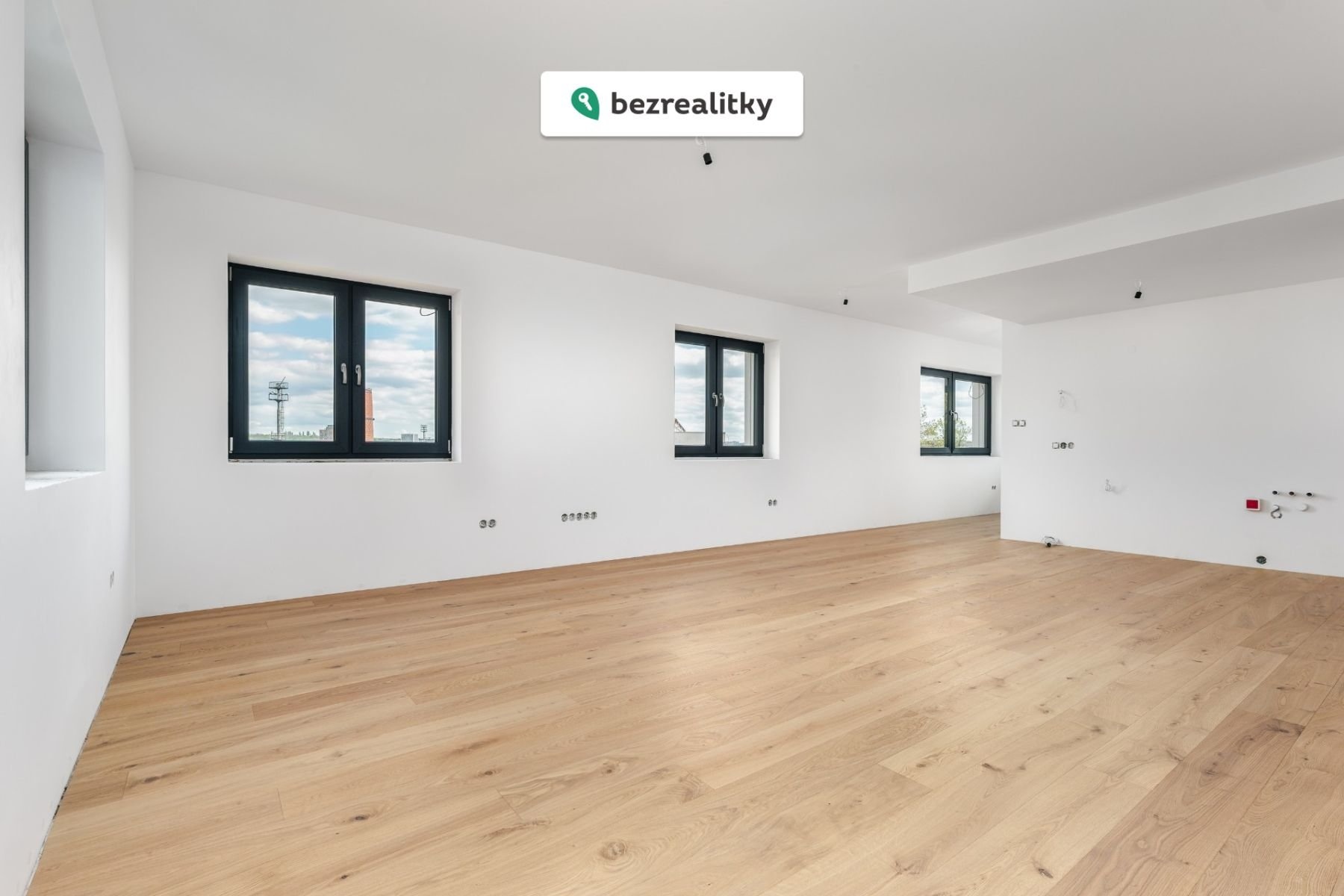 1774517049-cxgtcriabr-spojovaci-289-29