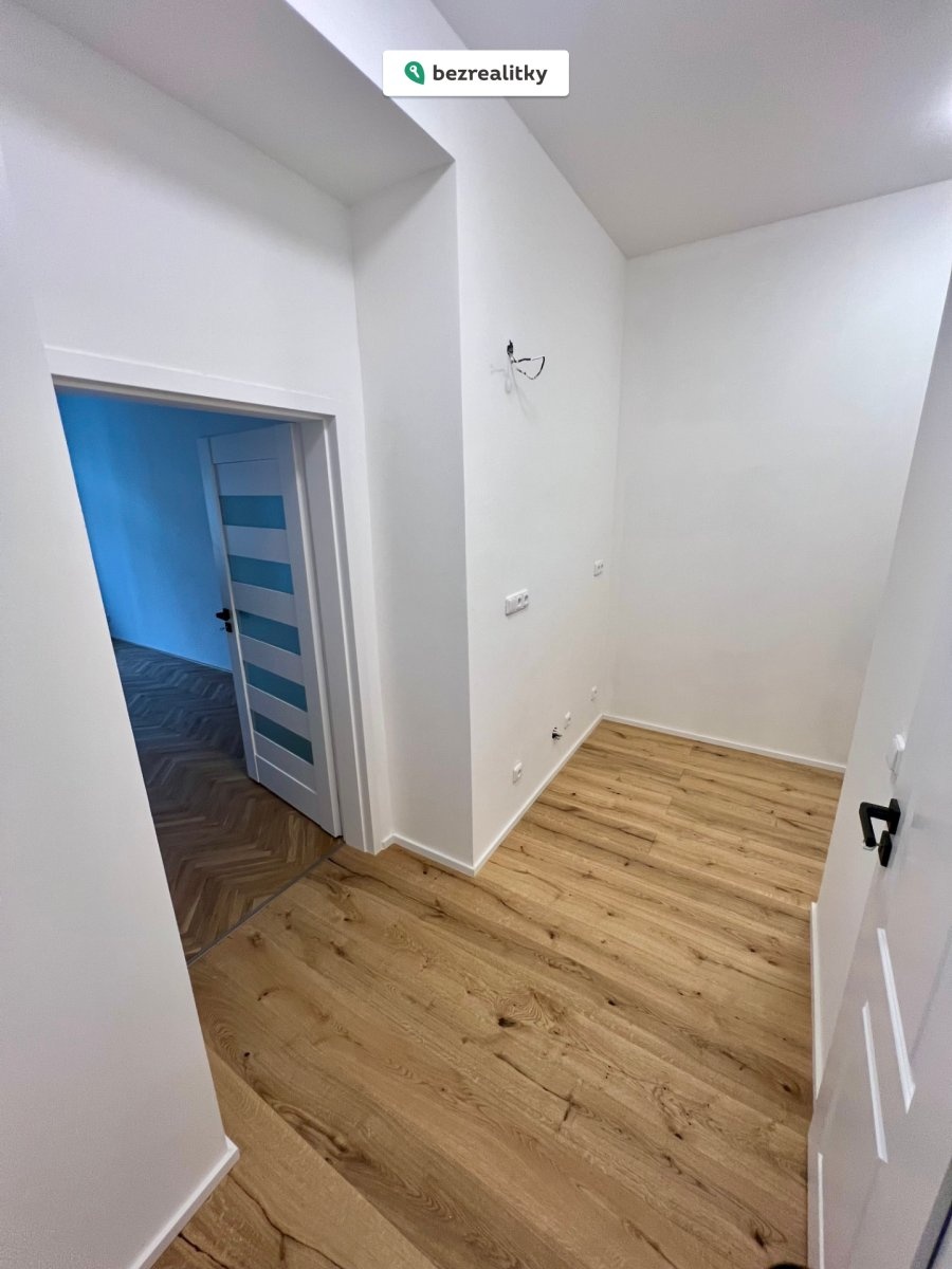 1764083151-kurcmpadnn-img-0735