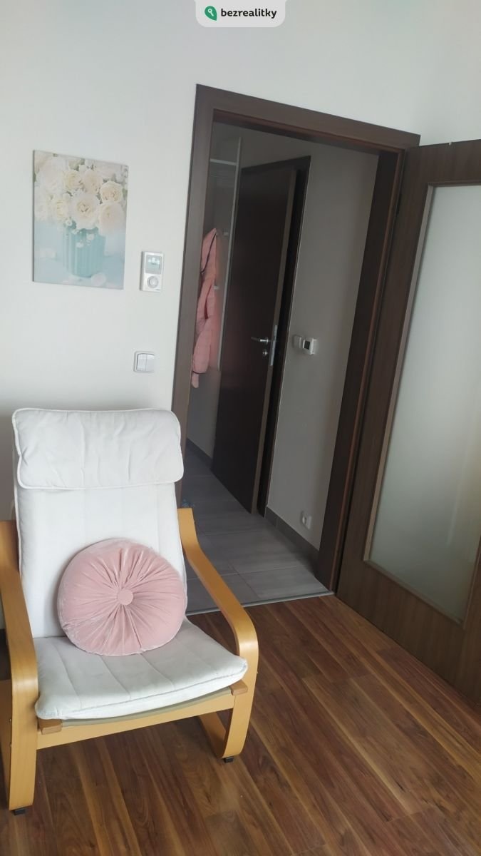 1748180574-lotfwguqcg-pokoj-1
