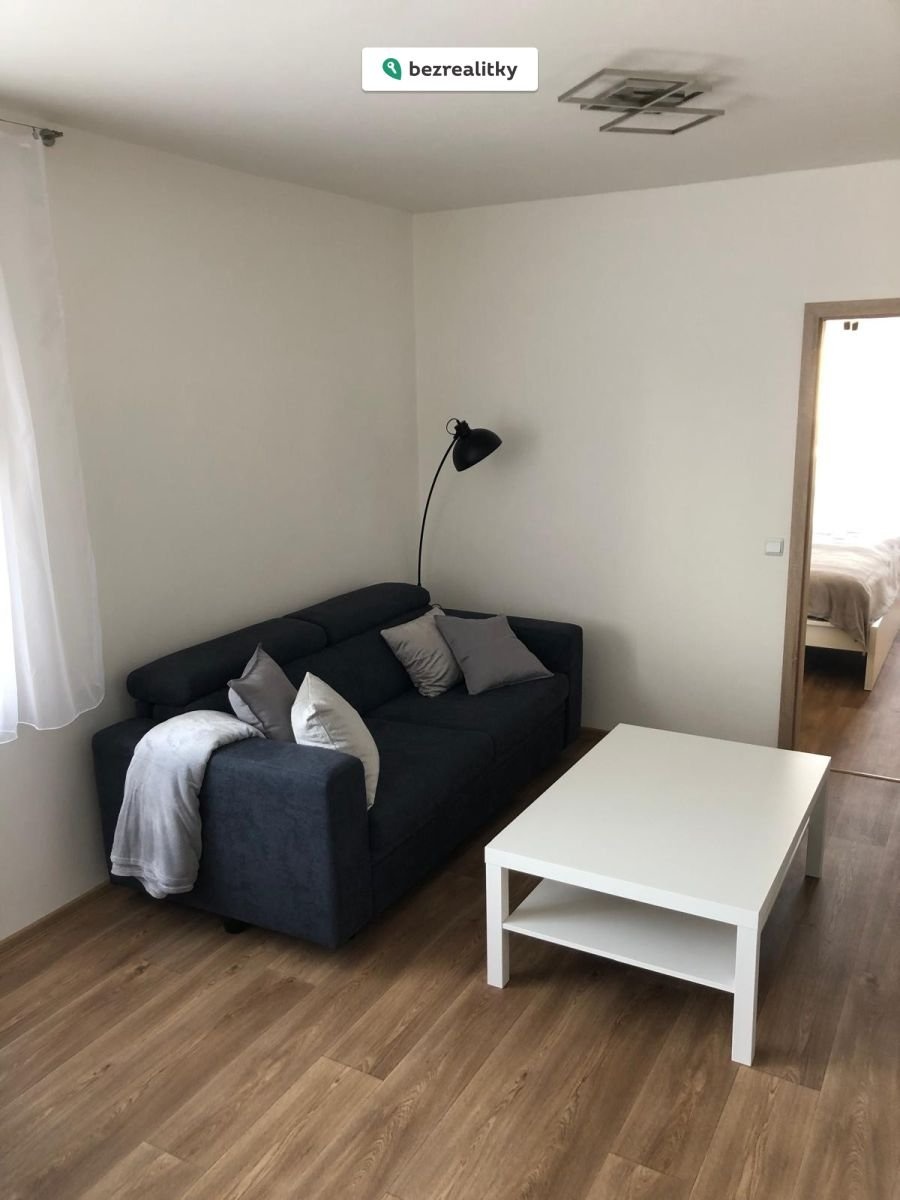 1763305874-ohpkxzadno-whatsapp-image-2025-10-29-at