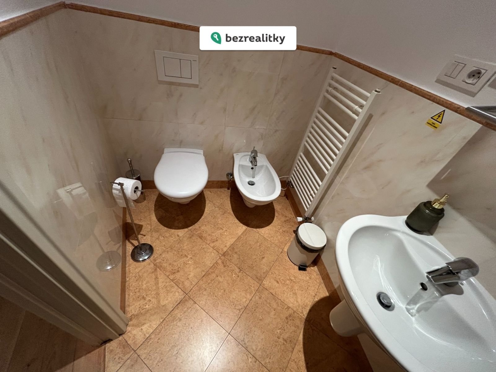 1762331505-rkkgpuvxru-img-0585