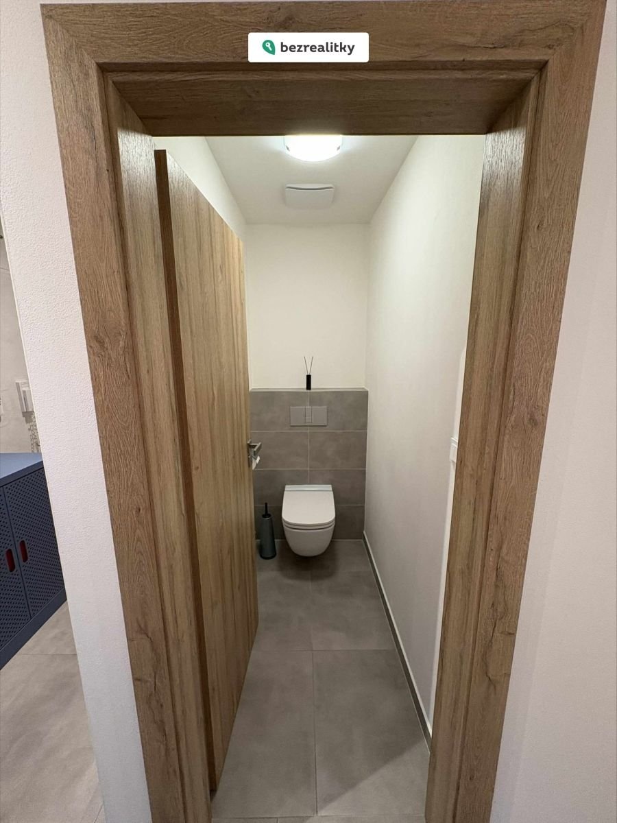 1761825466-iinicvceqe-processed-4e7bcf0f-f5ac-4f02-8423-089b63aab511