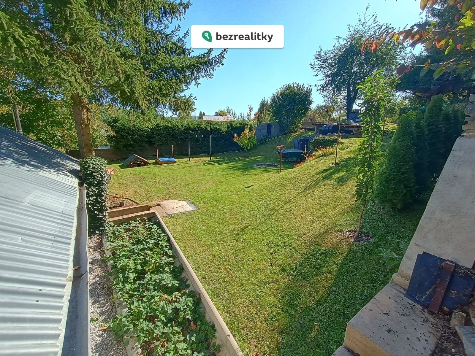 1764244387-tvoyesgtks-1000003706