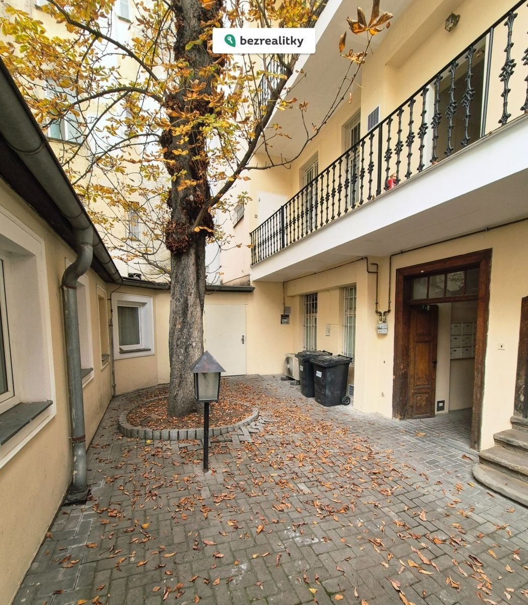 1762008382-cuxivpbadw-20251101-121022