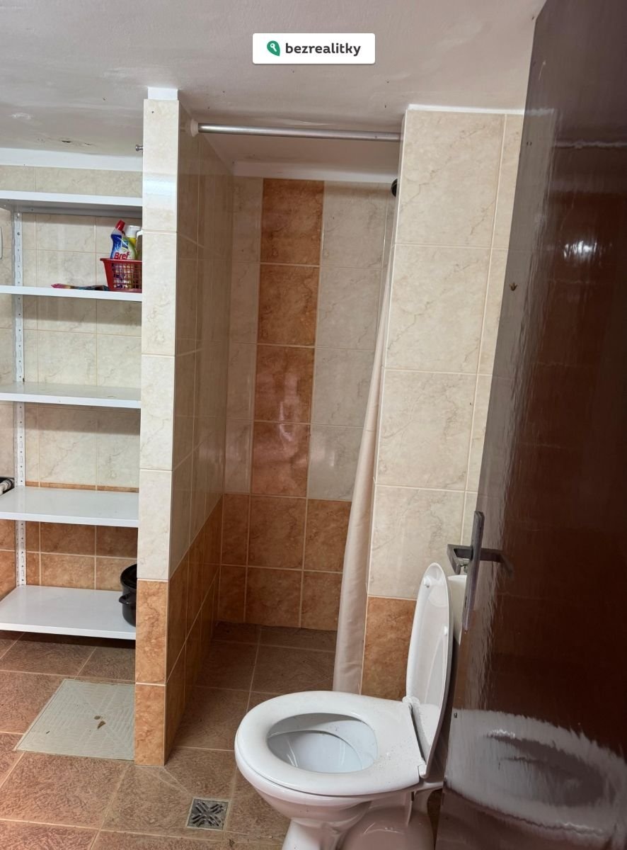 1761056837-meoxdoqcjx-photo-2025-10-04-14-35-24-5b