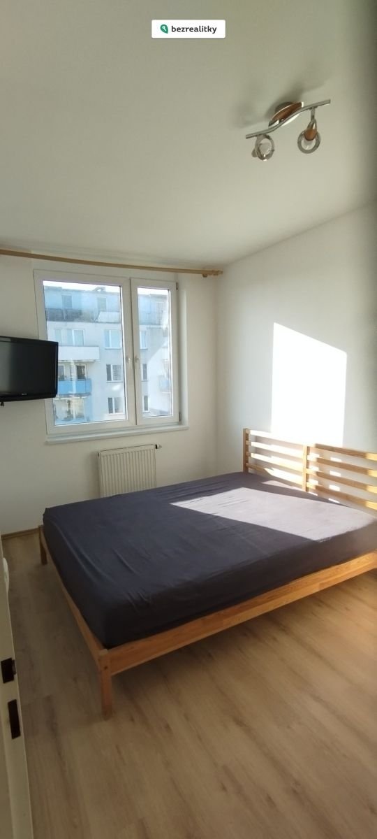 1777256516-toyehogvgo-lo-c5-benice-postel
