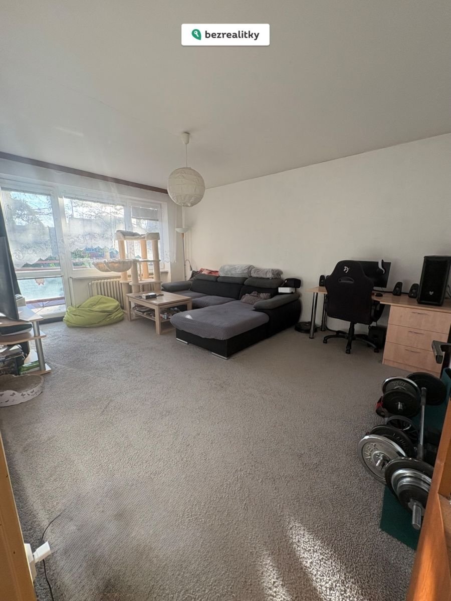 1763889966-iqhlhupofs-img-2893