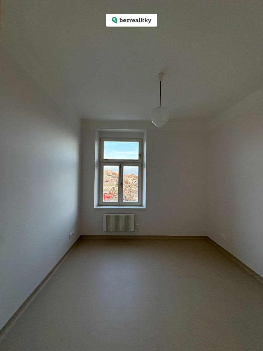 1763045609-nywhzagrhr-img-7565