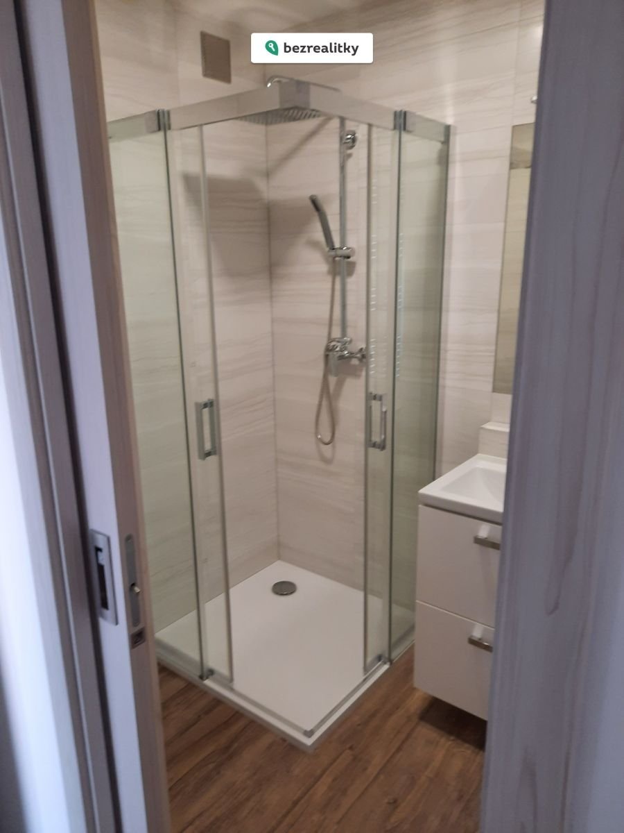 1762373453-ukxlzbmime-2383-2815-29