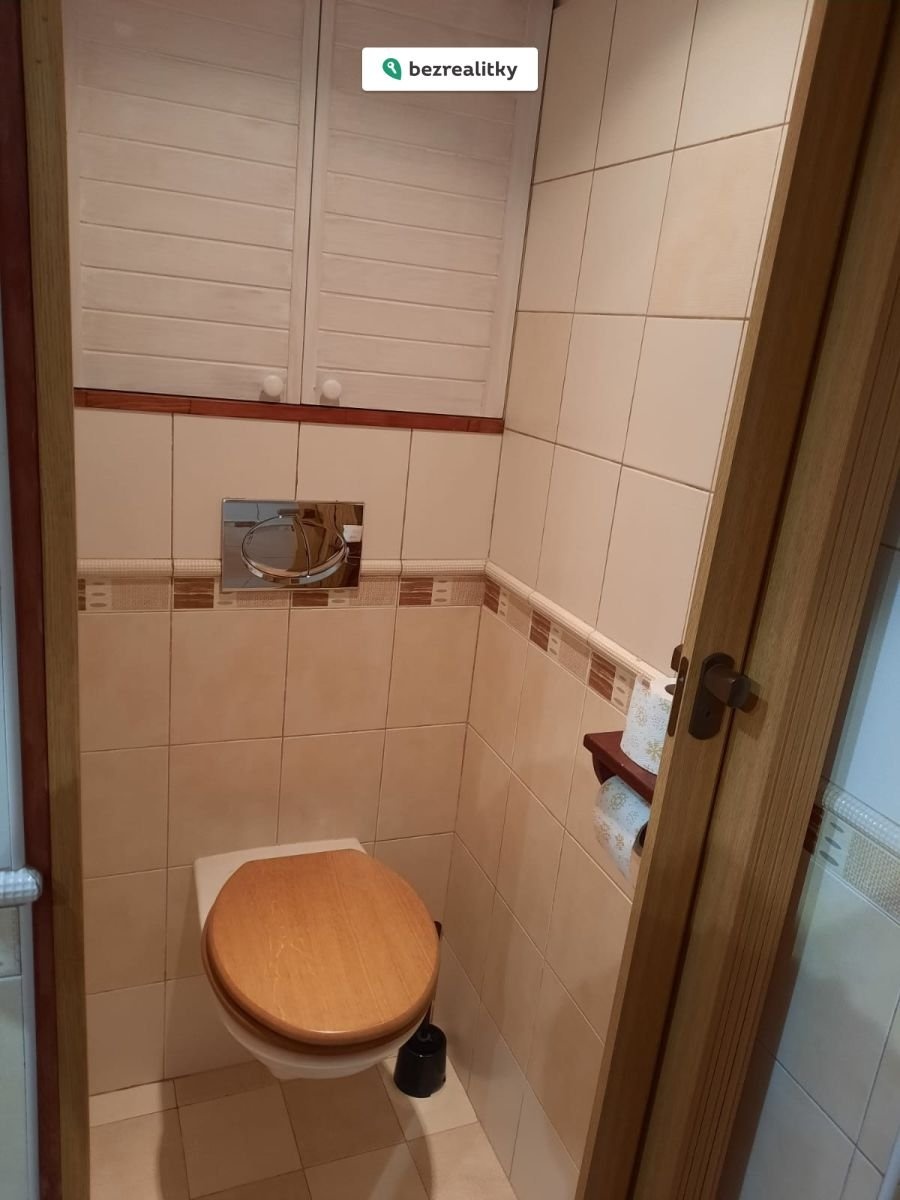 1757361402-emnkeoatxc-wc
