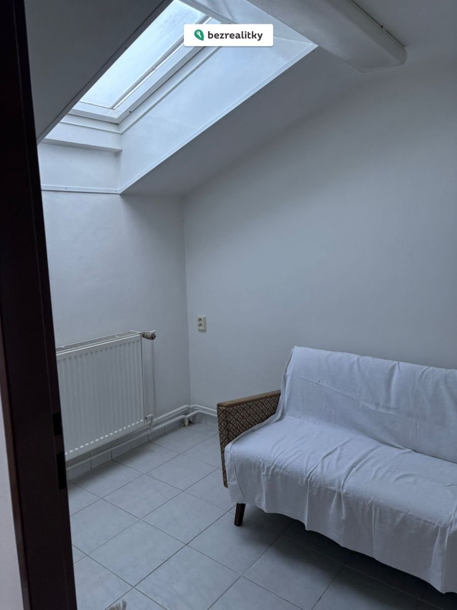 1767629713-gqkyttxtin-c706c7fe-af6d-44f2-ad38-68c2