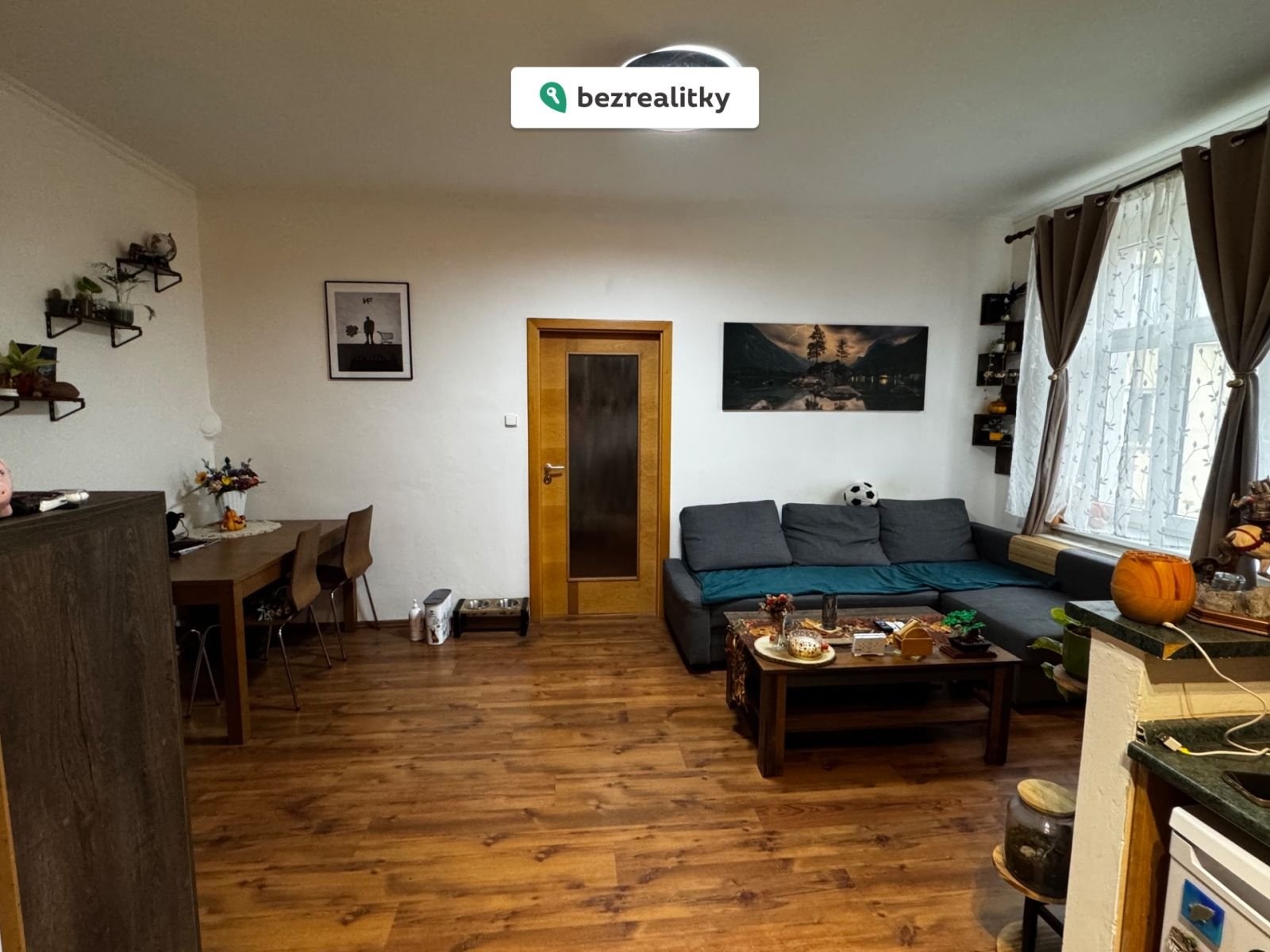 1763471121-ezlxemjcih-img-6553