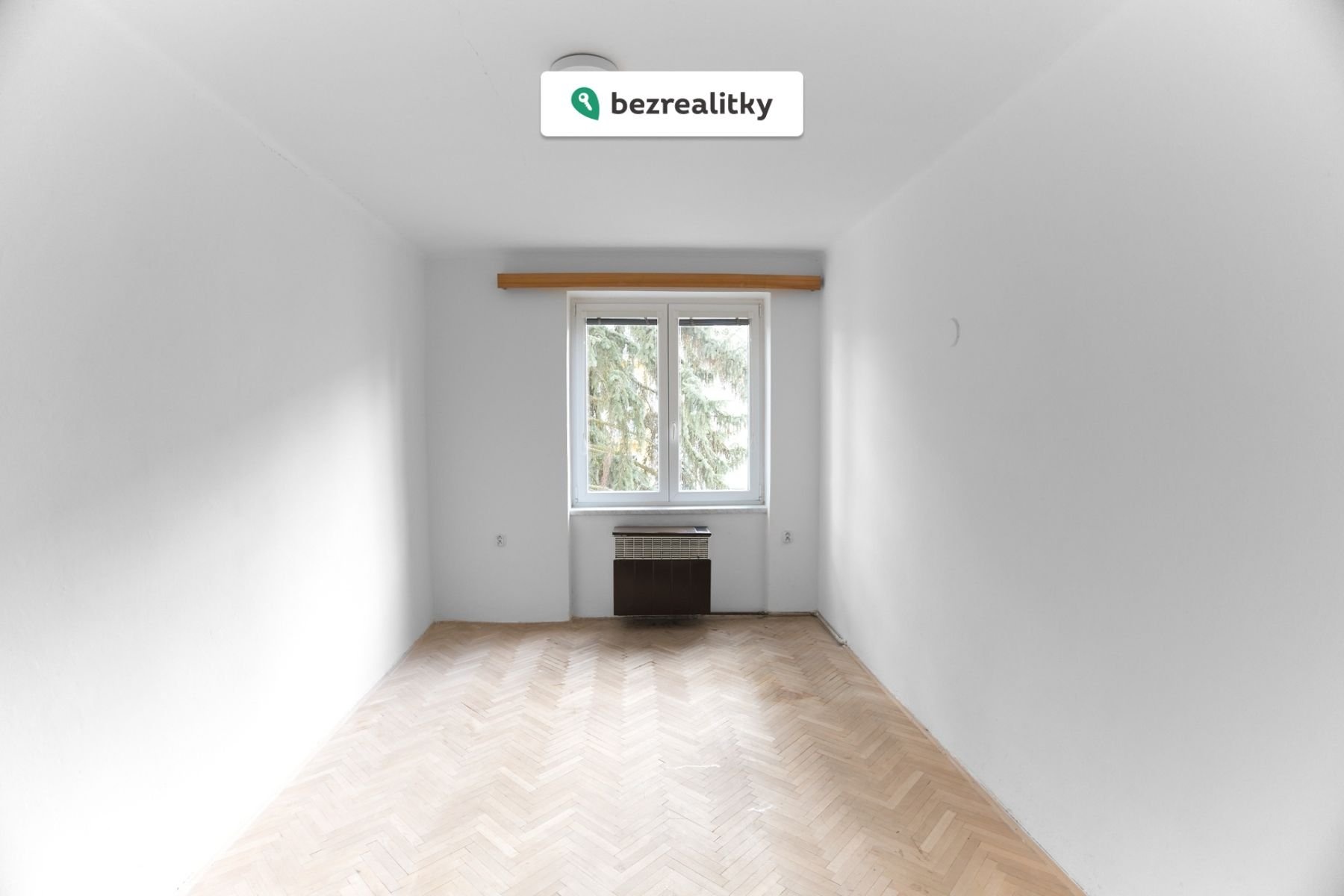 1775411355-zkyewsrdcg-smetanova2