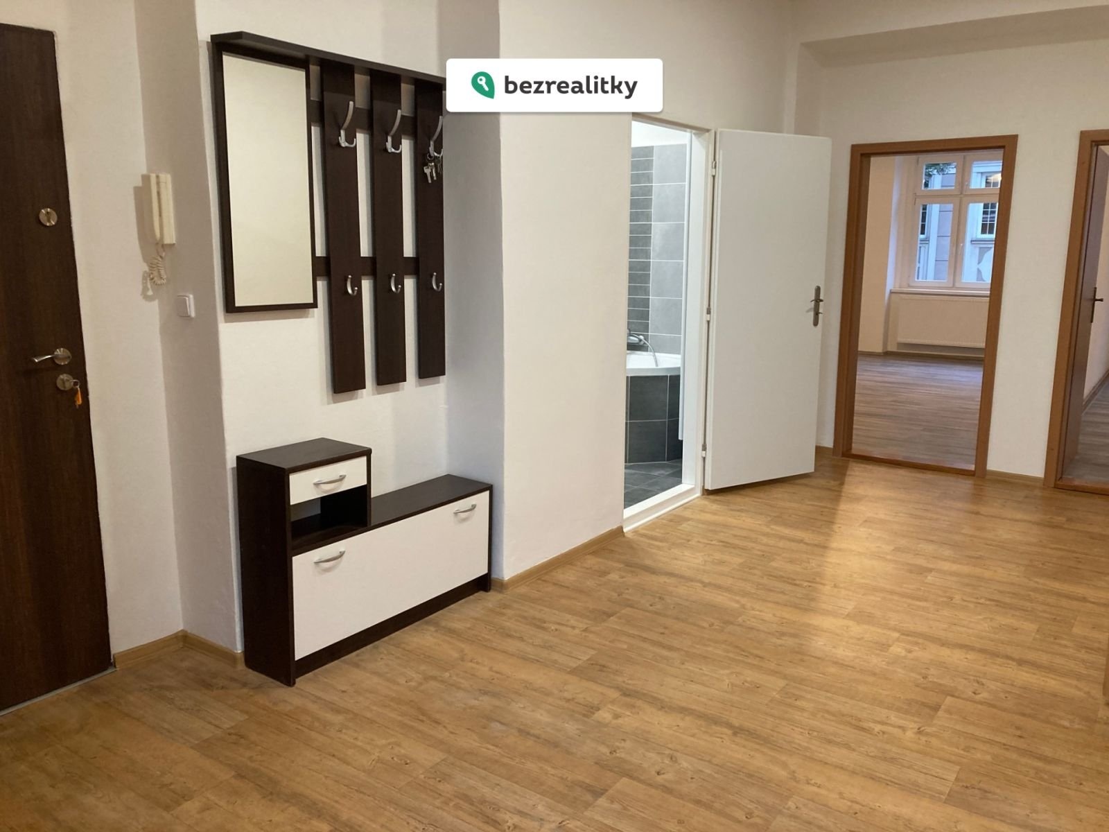 1763709106-fuwwzflzwc-img-3253