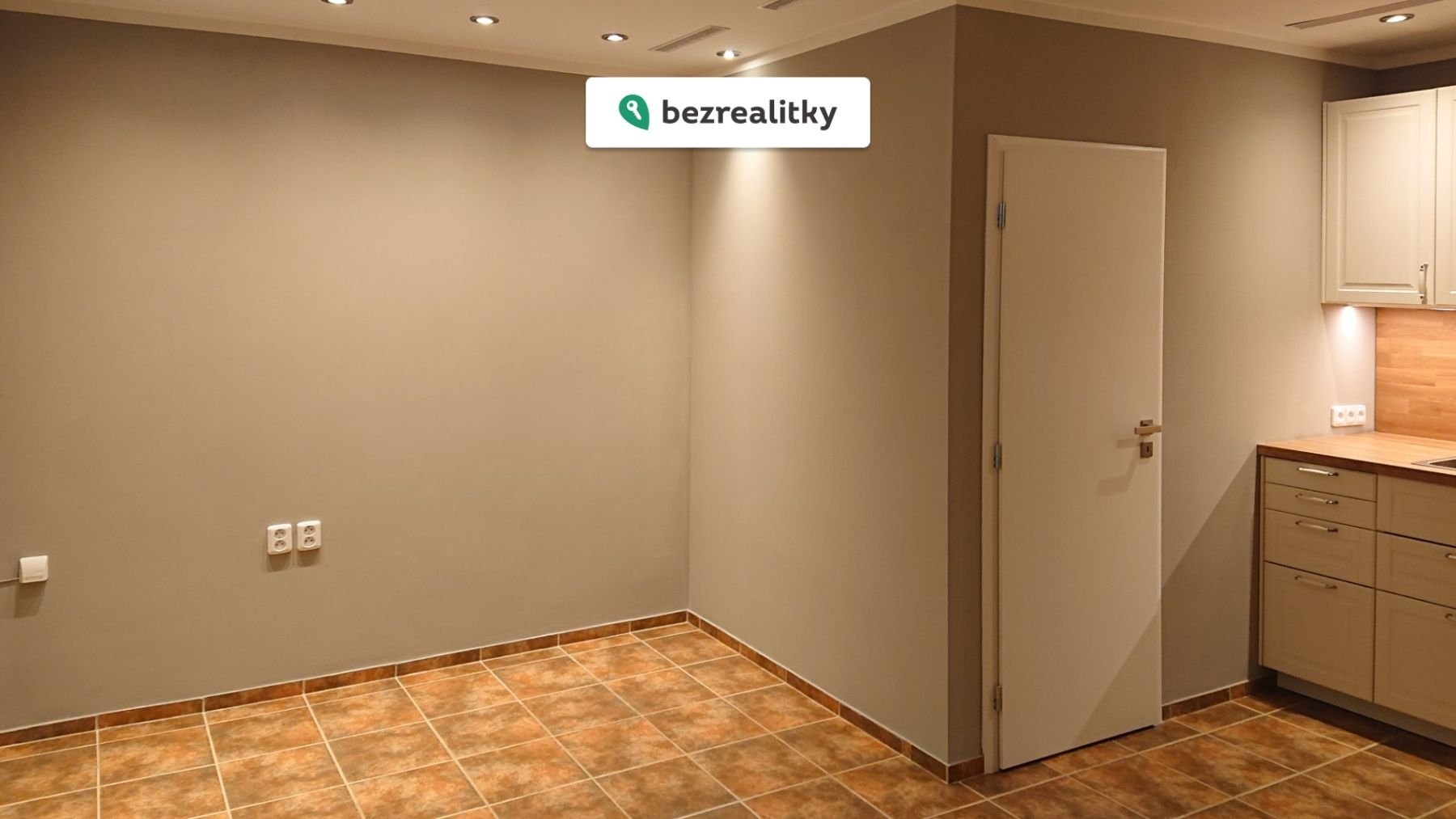 1774639949-apvweglzgr-15-dsc-3931