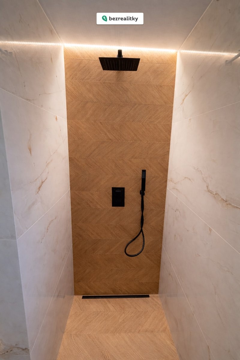 1775641383-cavsafqsri-d1b726d6-7c22-4624-8bb6-4c323efc6c0a