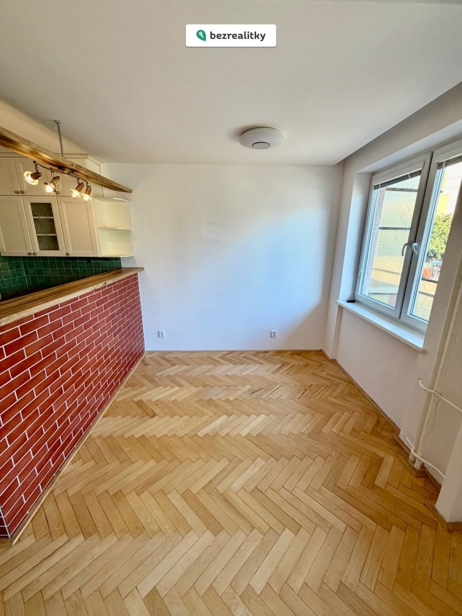 1774196009-dchxdvmemc-4