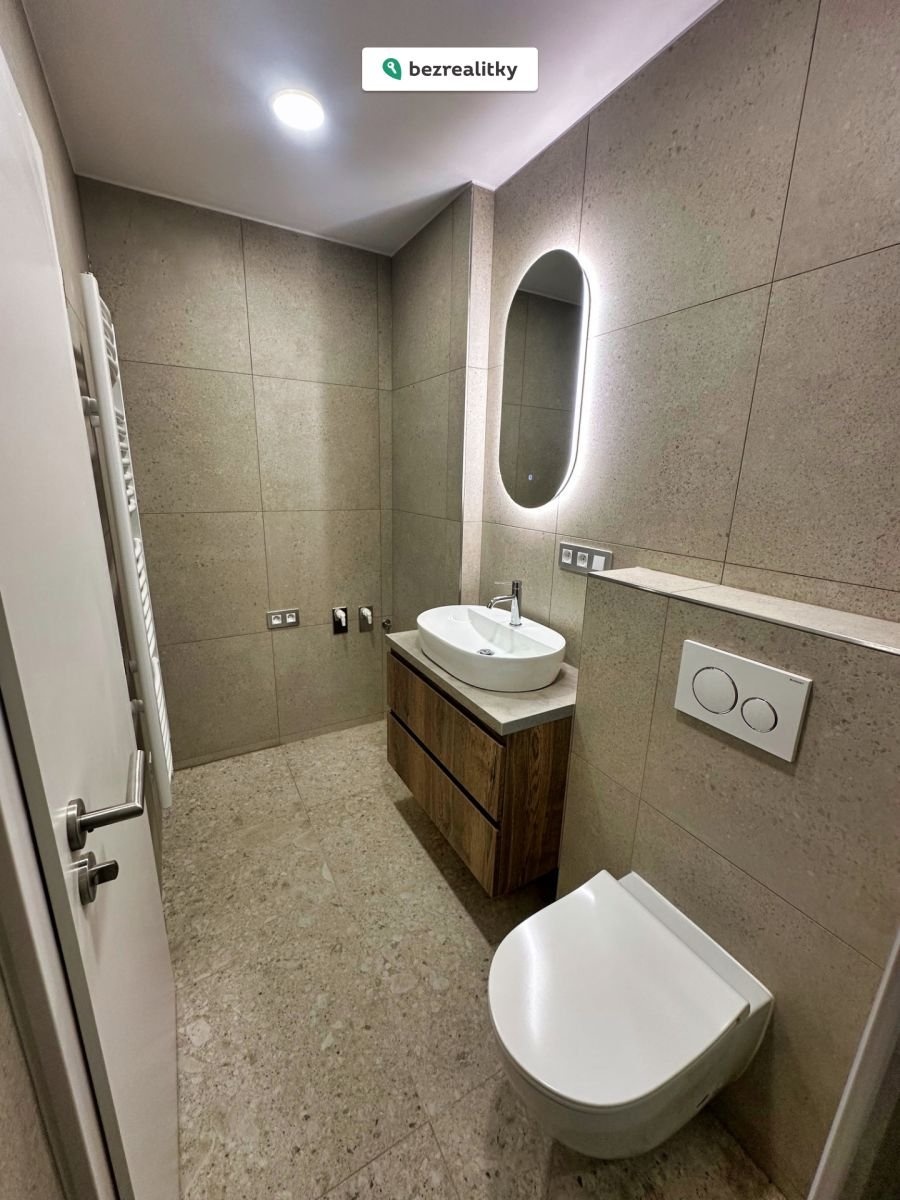 1774379145-rzctjykmha-img-2578