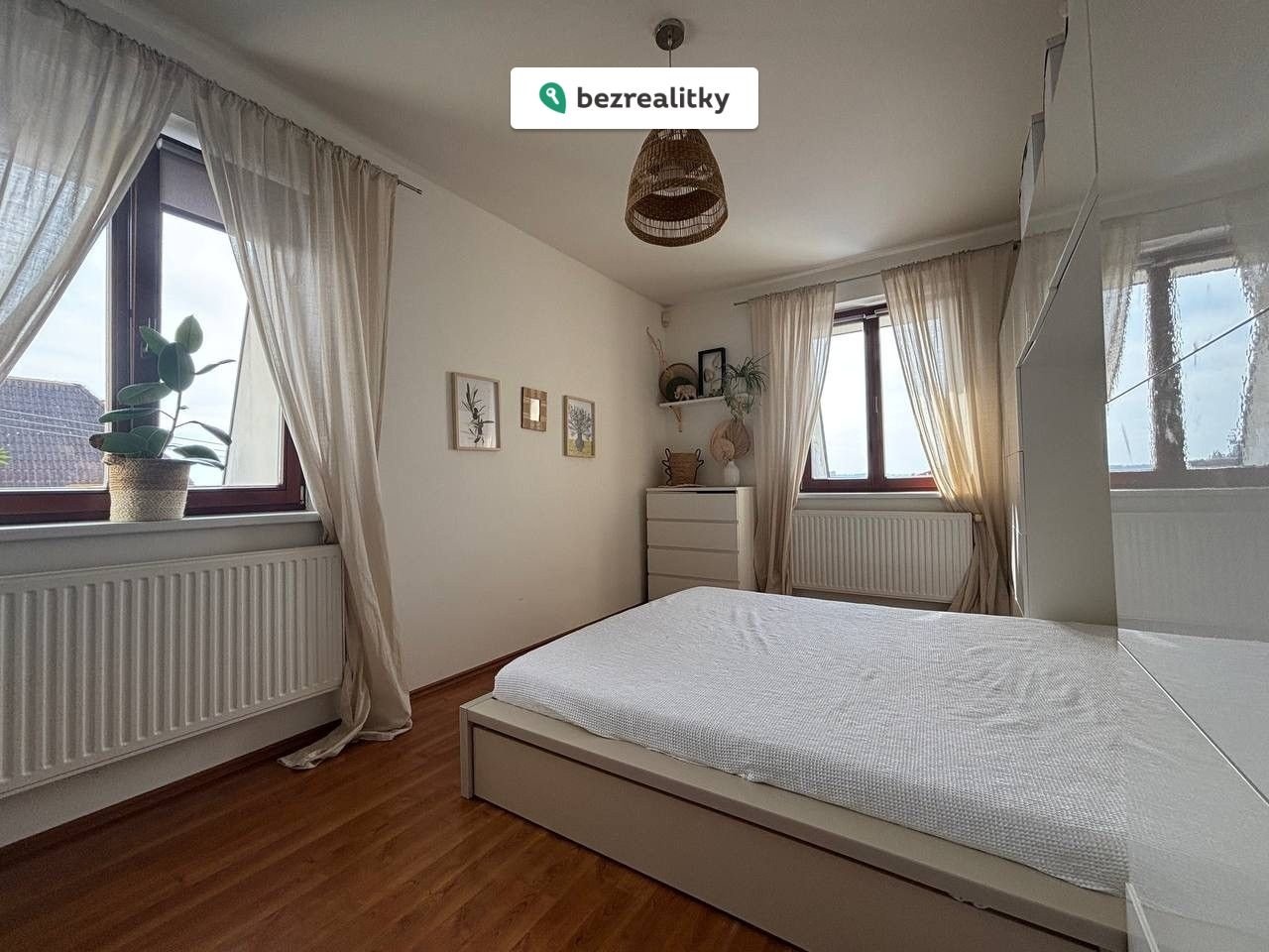 1770236499-ukzhwnxpae-img-1642